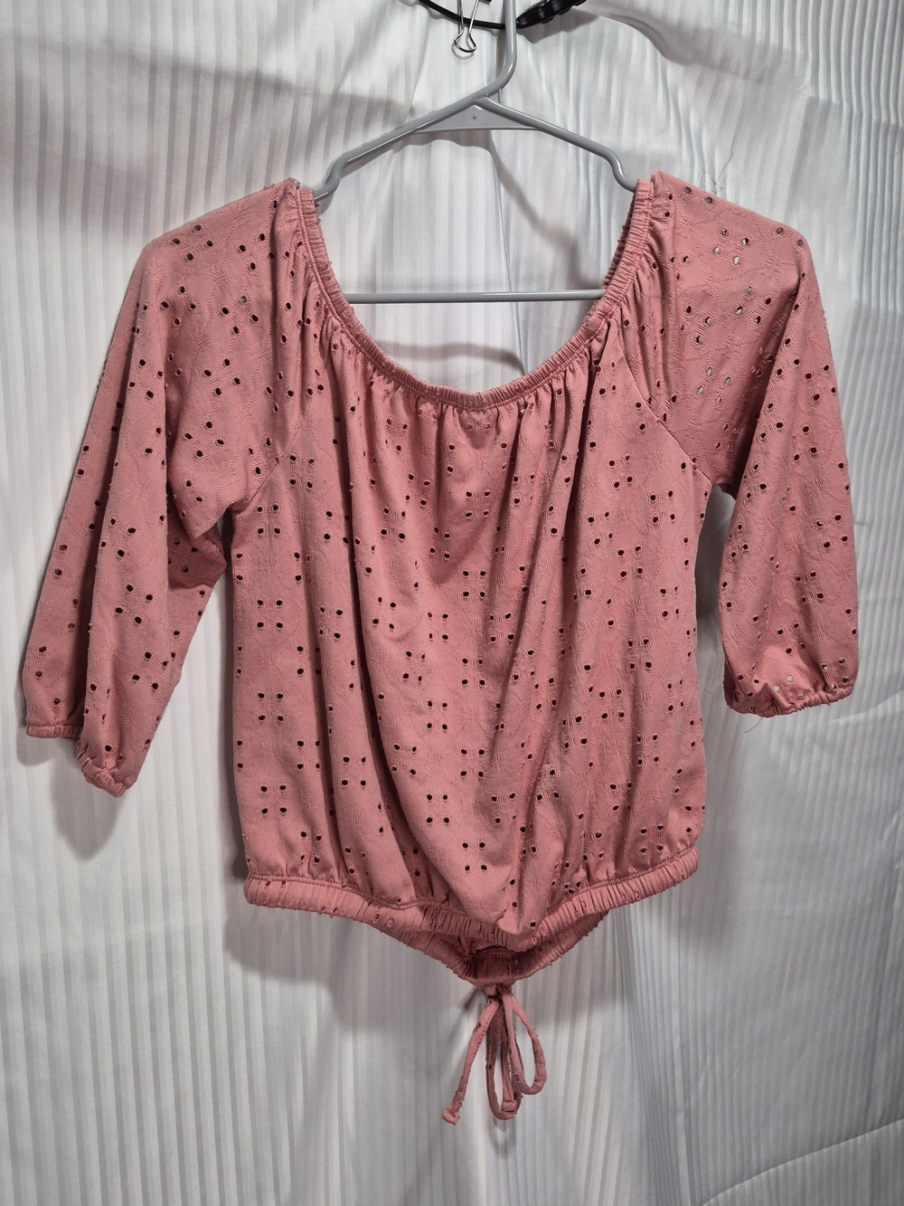 Pink Eyelet Button-Front Blouse with Drawstring Hem Size Small - Picture 7 of 7